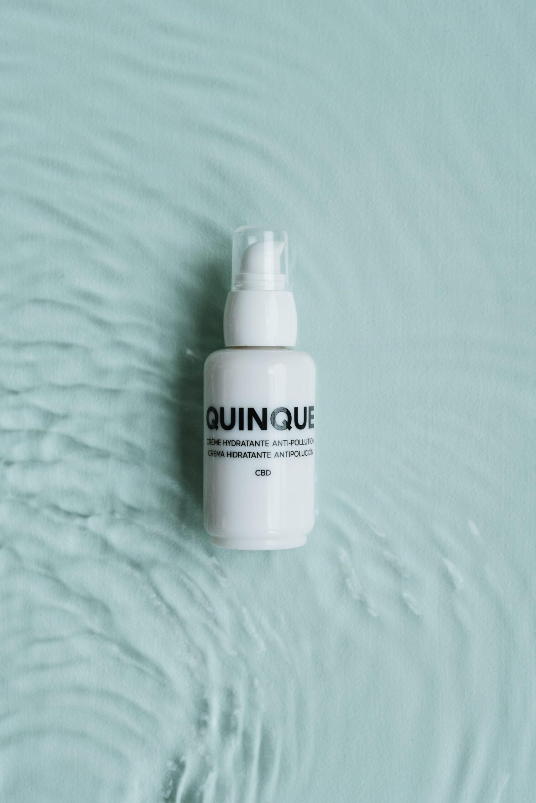 Shooting produits photos cosmétiques skincare - Quinque - Studio Quotidien Lyon